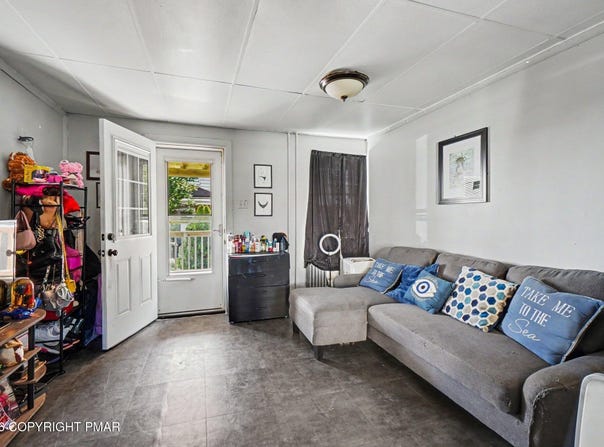 seybert and 616 Seybert St, Hazleton, PA 18201
