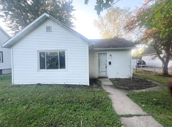 1722 Marshall St, Boone, IA 50036