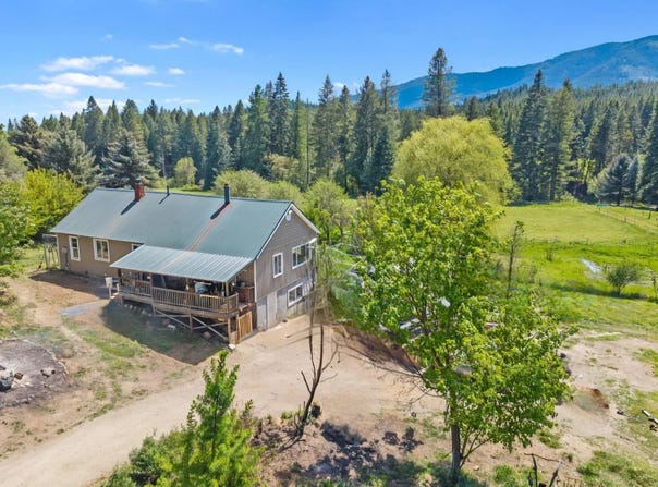 2083 MARBLE VALLEY-BASIN Rd, ADDY, WA 99101