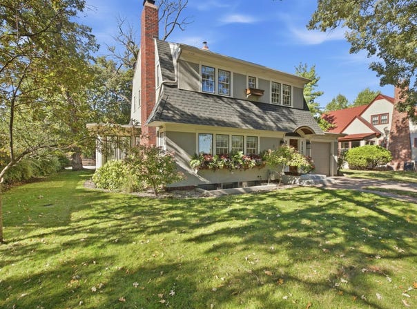 909 6th Avenue N, Saint Cloud, MN 56303