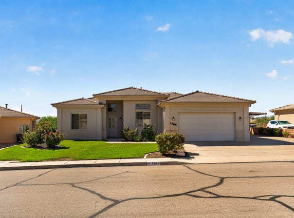2368 E 240 S, St. George, UT 84770