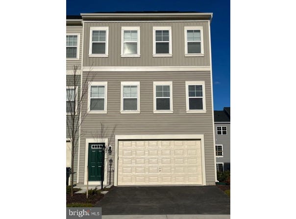 127 LINDY WAY, STEPHENSON, VA 22656