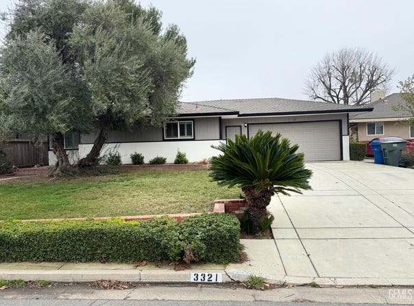 3321 Jade Avenue, Bakersfield, CA 93306