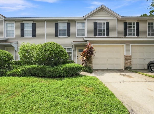 13158 THOROUGHBRED Loop, LARGO, FL 33773