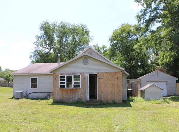 26408 Tyris Street, South Bend, IN 46619