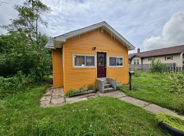 3930 Madison Street, Gary, IN 46408