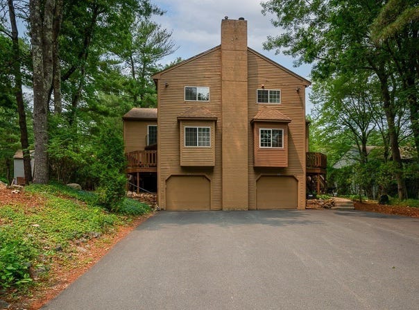 54 Voyagers Ln, Ashland, MA 01721