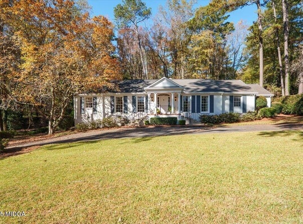 2783 S Hillandale Circle, Macon, GA 31204