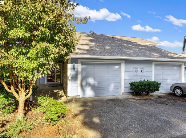 4613 E 18TH St, Vancouver, WA 98661