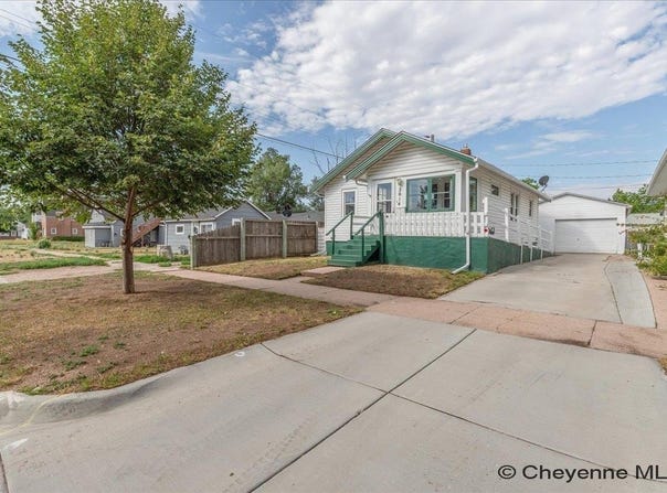 2014 BRADLEY AVE, Cheyenne, WY 82001