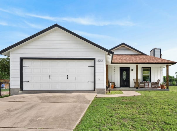12212 Mustang Dr, Buda, TX 78610