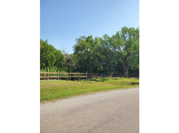 Hagerman, Pottsboro, TX 75076
