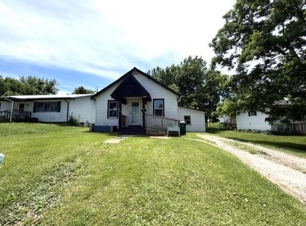 309 Walker Street, Marceline, MO 64658