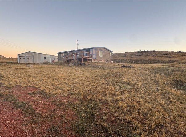 26 Kalt Lane S, Forsyth, MT 59327