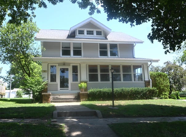 308 Summit Street, Wall Lake, IA 51466