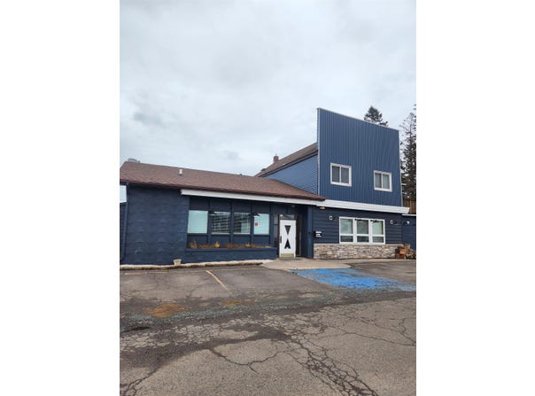 5221 E 4th St, Superior, WI 54880