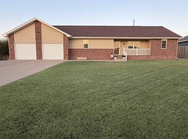 2105 Walnut Street, Ellis, KS 67637