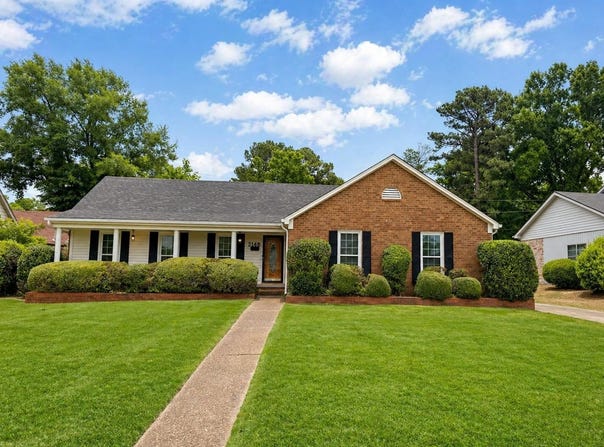 2148 RIVERDALE Rd, Germantown, TN 38138