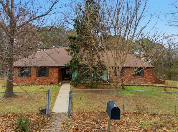 6424 State Road O, Fulton, MO 65251