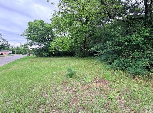 2218 W 18th, Texarkana, TX 75501
