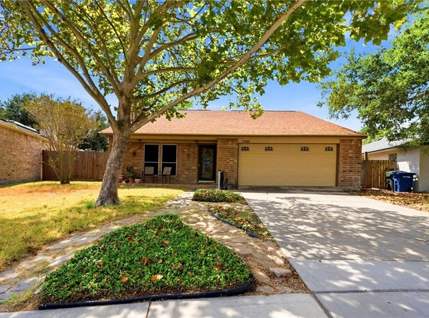 5305 Woodgate Drive, Corpus Christi, TX 78413