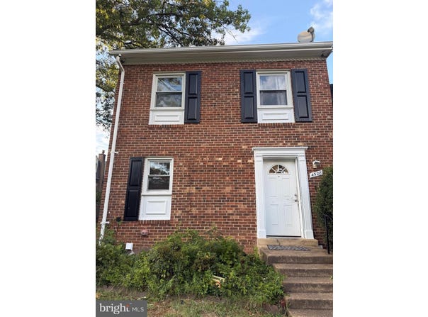 4528 GARBO Court, ANNANDALE, VA 22003