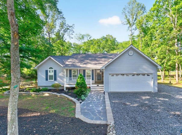 137 JEFFERSON DR, PALMYRA, VA 22963