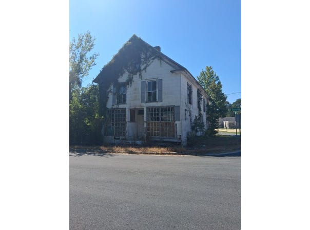 23467 SAXIS RD, SANFORD, VA 23426