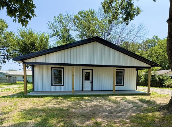 1204 Poplar Street, Lamar, MO 64759