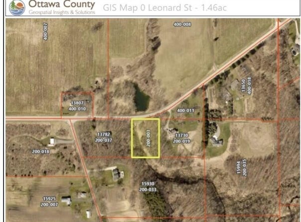 Leonard Street, Spring Lake, MI 49456