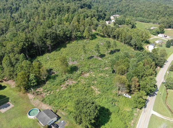 Highway 638, Manchester, KY 40962