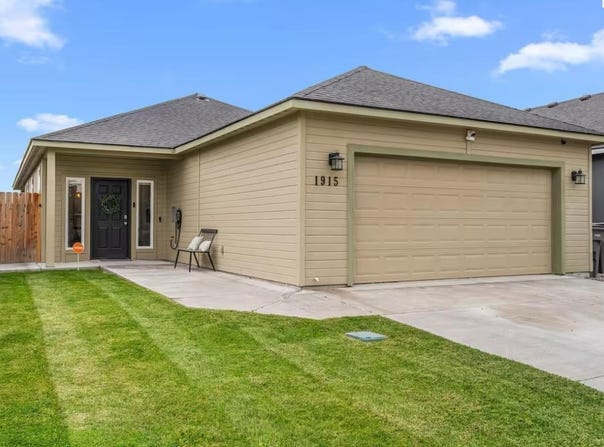 1915 S Neel St, Kennewick, WA 99338