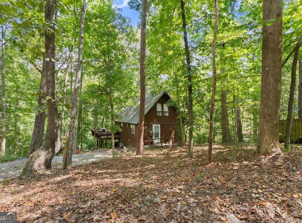 302 Normandy Trail, Lavonia, GA 30553