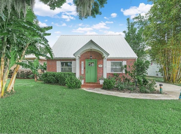 1961 Lakeview Drive, Sebring, FL 33870