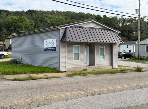 1609 Pennsylvania Avenue, East Liverpool, OH 43920