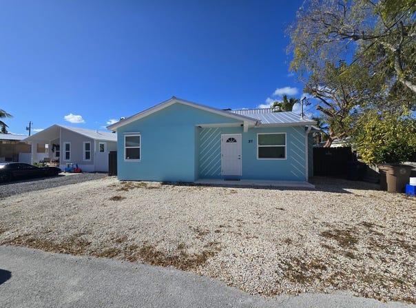 37 Orange Drive, Key Largo, FL 33037