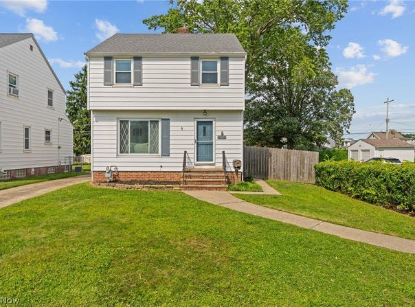 4402 Pershing Avenue, Parma, OH 44134
