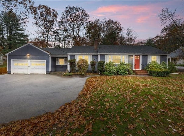 100 Whiting St, Hingham, MA 02043