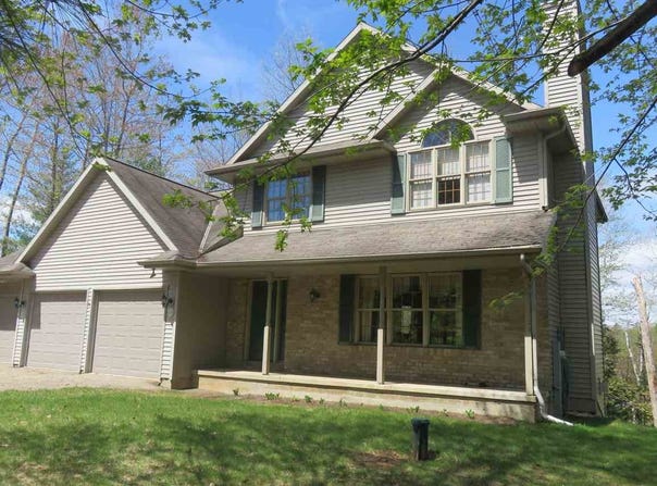 16279 CRESTVIEW Drive, MOUNTAIN, WI 54149