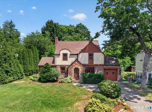 58 Myra Road, Hamden, CT 06517