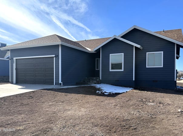 160 SANDTRAP Drive, Eagar, AZ 85925