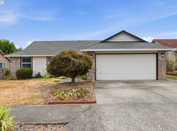 3848 SW 8TH St, Gresham, OR 97030