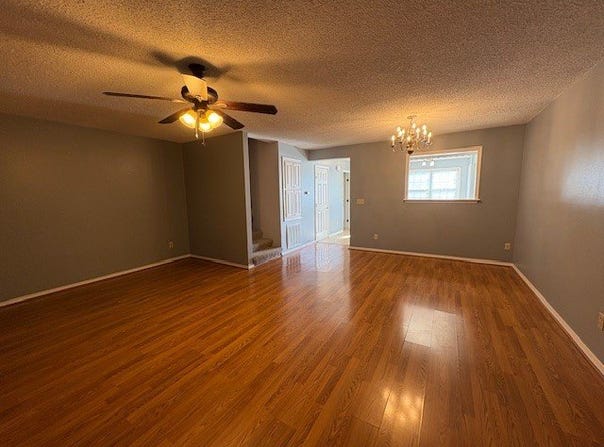 1800 Capps Road, Harrison, AR 72601