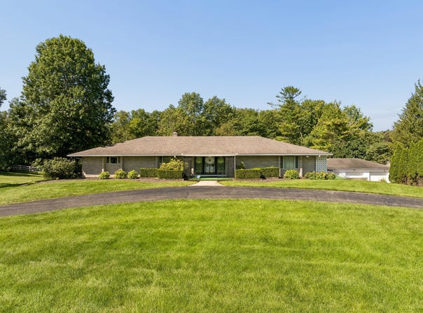 121 Hubbard Road, Galloway, OH 43119