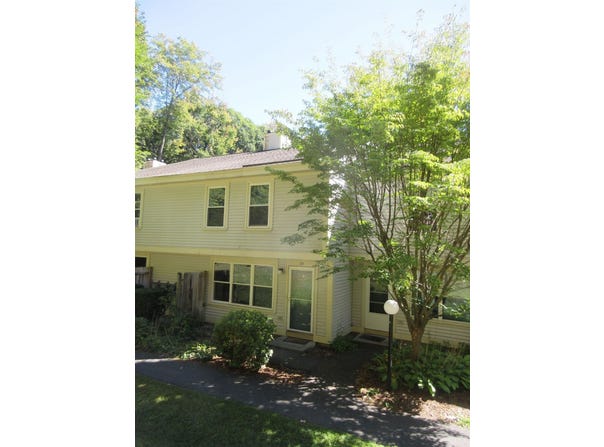 29 Morningside Commons, Brattleboro, VT 05301