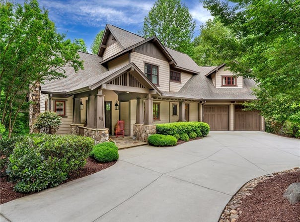 113 Bell Flower Drive, Sunset, SC 29685