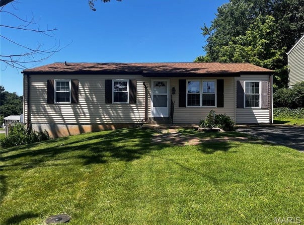 2369 Saint Joseph Drive, Arnold, MO 63010