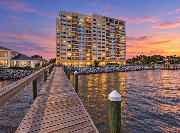 825 Bayshore Drive, Pensacola, FL 32507