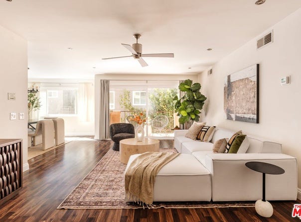 1121 N Olive Dr, West Hollywood, CA 90069