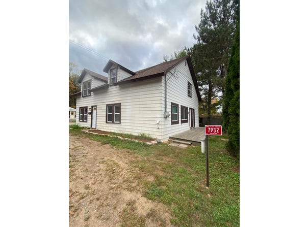 7932 VIOLET DR, Lake Tomahawk, WI 54539